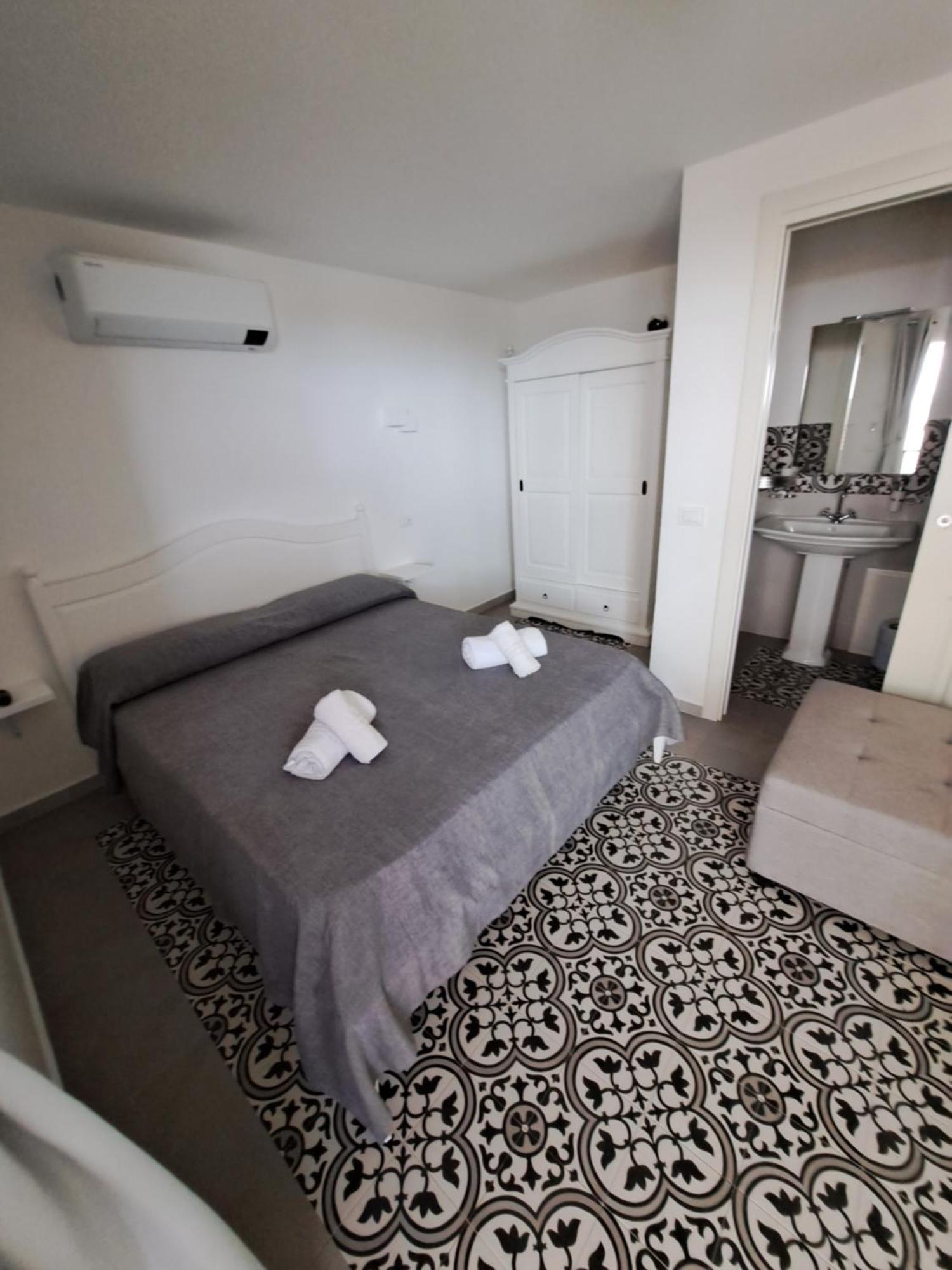 B&B Pepe Rosa Тропея Экстерьер фото